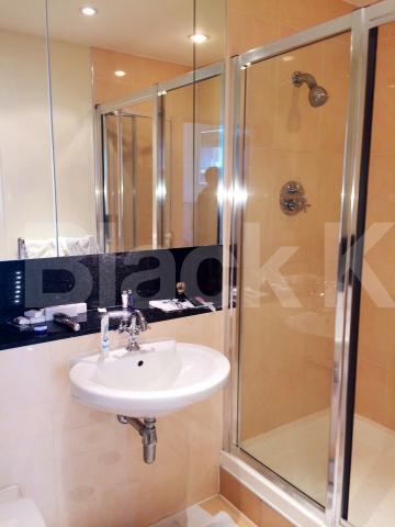 			NEW INSTRUCTION, 2 Bedroom, 1 bath, 1 reception Apartment			 Kingfisher House, Battersea Reach, Wandsworth 